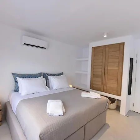 Villa Aethereal With Private Pool And Town Views *