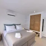 וילה Aethereal With Private Pool And Town Views *