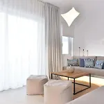 וילה Aethereal With Private Pool And Town Views